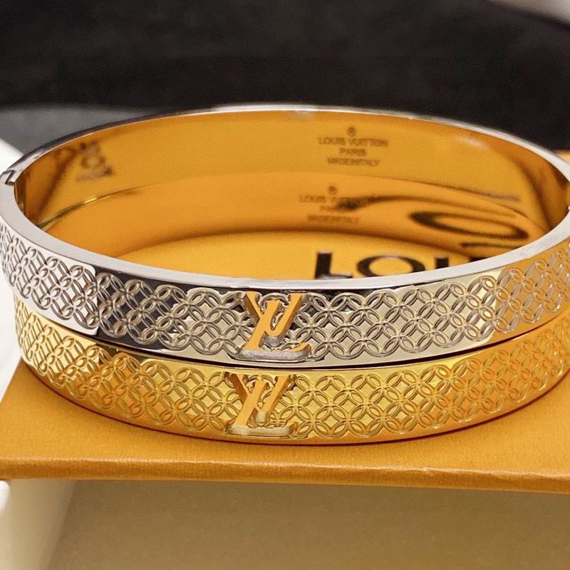 LV Bracelet 03lyr615 (6)